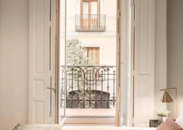 Apartamento Prado III En Madrid